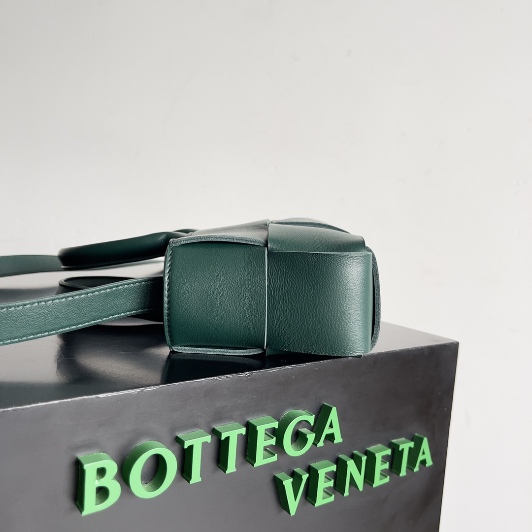 Bottega Veneta Shopping Bags